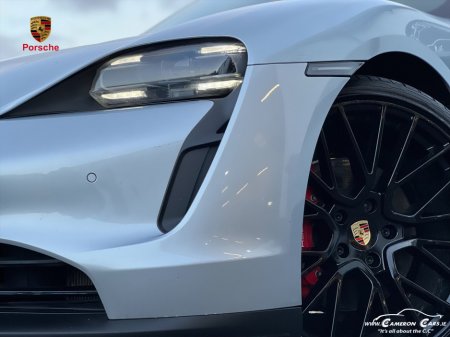 2020 Porsche Taycan TYCAN 4S DOLOMITE SILVER EV MOBILITY €44,950 thumbnail
