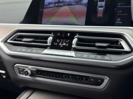 2020 BMW X5 - thumbnail 17