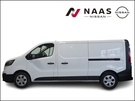 2024 Renault Trafic - view 3