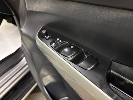 2018 Nissan Navara  €22,950 thumbnail