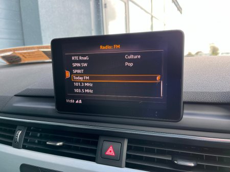 2018 Audi A4 - thumbnail 18