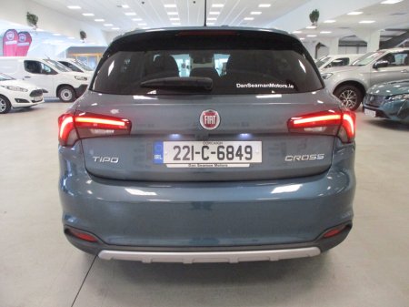 2022 Fiat Tipo 1.0 100HP Cross 5dr €18,950 thumbnail