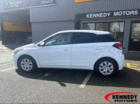 2018 Hyundai i20 - thumbnail 2