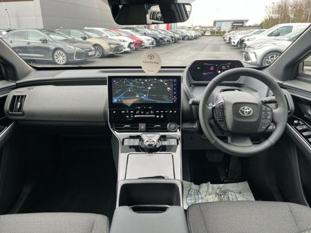 2025 Toyota bZ4X BZ4X SPORT FWD €38,950 thumbnail