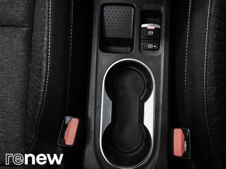 2023 Renault Captur Evolution TCe 90 MY23 €22,990 thumbnail