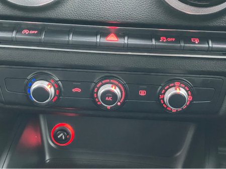 2015 Audi A3 SPORTBACK 1.6 TDI 110 SE 4DR €11,995 thumbnail