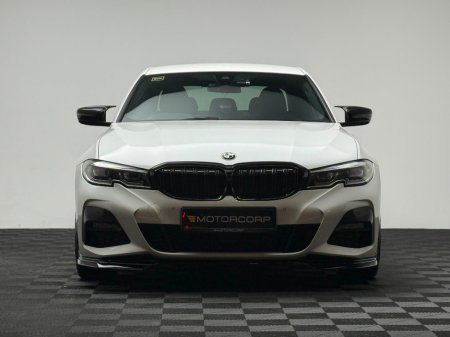 2019 BMW 3 Series 320D M SPORT €27,990 thumbnail