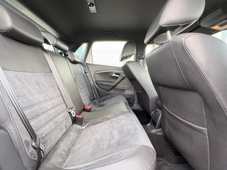 2017 Volkswagen Polo - thumbnail 5