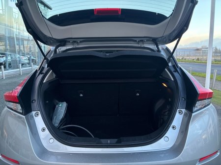 2019 Nissan Leaf 40K EV SV 40KW '18 5DR AUTO 4DR €12,950 thumbnail