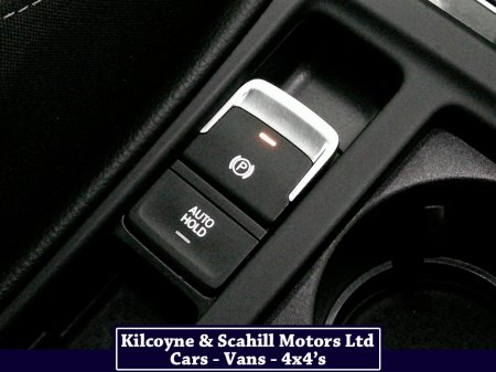 2017 Volkswagen Golf - thumbnail 31