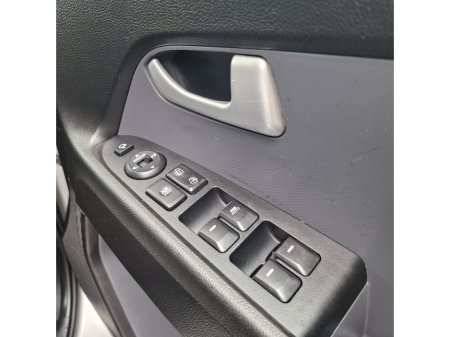 2014 Kia Sportage - thumbnail 13