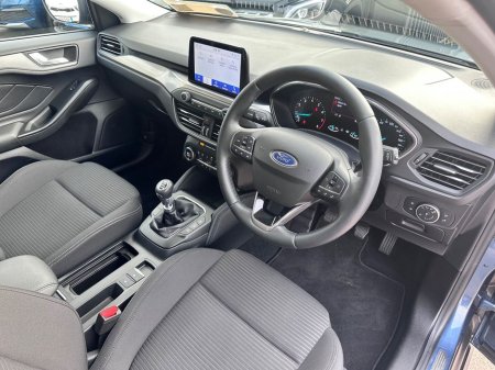 2020 Ford Focus - thumbnail 17