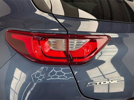 2021 Kia Stonic - thumbnail 10