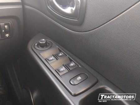 2016 Renault Captur - thumbnail 27