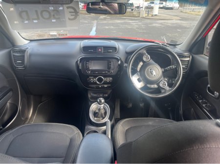 2017 Kia Soul EX 5DR €15,000