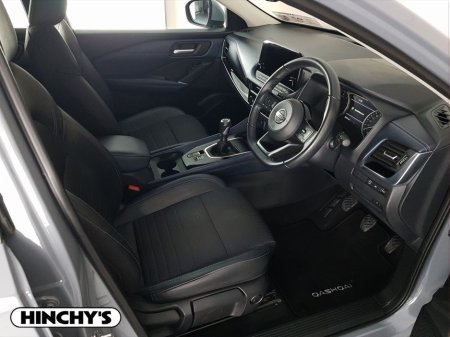 2022 Nissan Qashqai - thumbnail 6