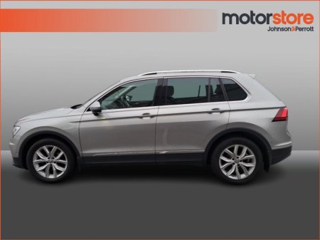 2020 Volkswagen Tiguan 2.0 TDI 150HP Highline DIESEL / HUGE SPEC* €30,900 thumbnail