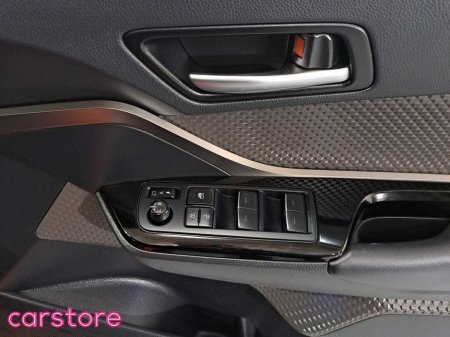 2020 Toyota C-HR 2.0 HYBRID LAUNCH EDITION €24,880 thumbnail