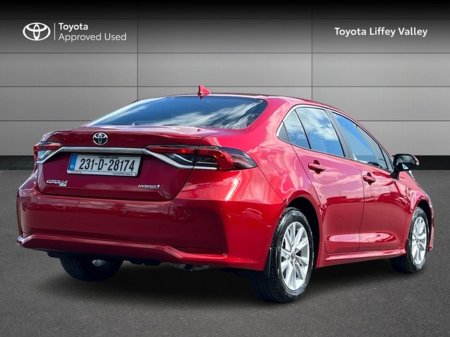 2023 Toyota Corolla - photo 2