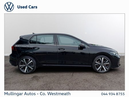 2024 Volkswagen Golf GOLF STYLE 1.5 TSI 150HP €33,950 thumbnail