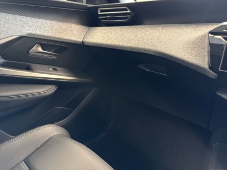 2026 Peugeot 5008 - thumbnail 23