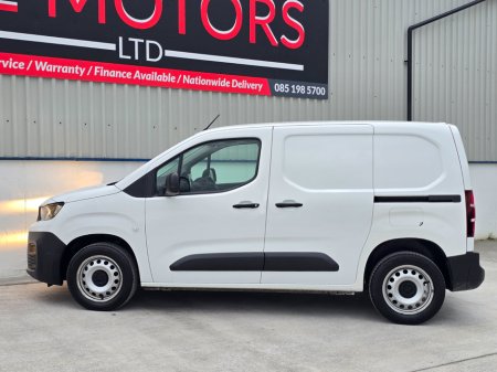 2022 Peugeot Partner - thumbnail 11