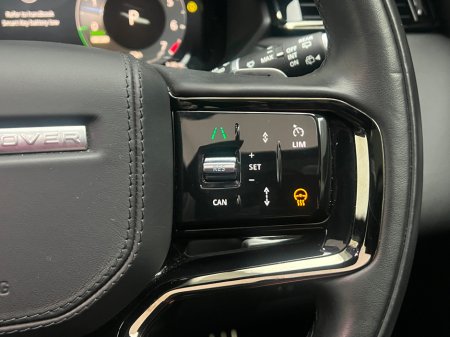 2024 Land Rover Range Rover Velar DYNAMIC HSE €64,990 thumbnail