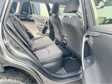 2024 Toyota Rav4 - thumbnail 6