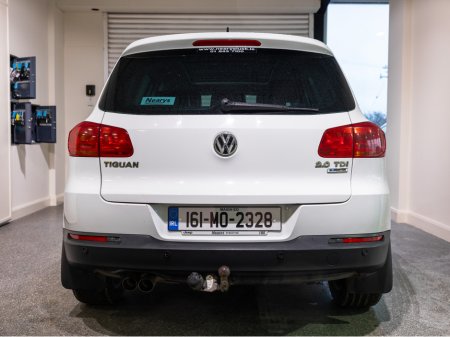 2016 Volkswagen Tiguan - thumbnail 5