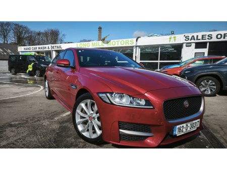 2016 Jaguar XF - thumbnail 1