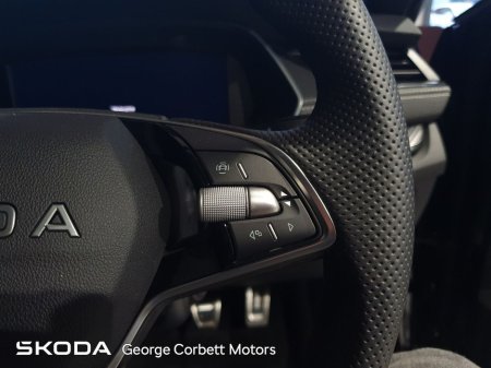 2026 Skoda Octavia Combi Sportline 2.0TDI 115hp - Available for Immediate Delivery €48,821 thumbnail