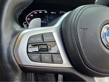 2021 BMW 3 Series - thumbnail 22