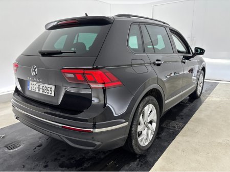 2023 Volkswagen Tiguan LIFE 2.0 TDI D7F 150HP 5 5DR AUTO thumbnail