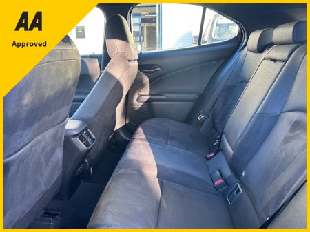 2020 Lexus UX 250 H 2020 LEXUS UX250h HYBRID DESIGN €22,950 thumbnail