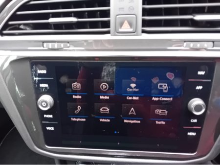 2019 Volkswagen Tiguan - thumbnail 22