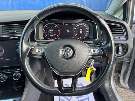 2018 Volkswagen Golf HIGHLINE 1.6 TDI // DIGITAL CLUSTER // FULL SERVICE HISTORY // ADAPTIVE CRUISE CONTROL €17,950