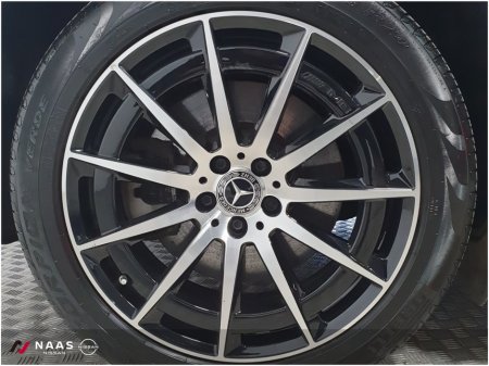 2024 Mercedes-Benz EQC 400 AMG LINE EDITION 4MATIC €44,945 thumbnail