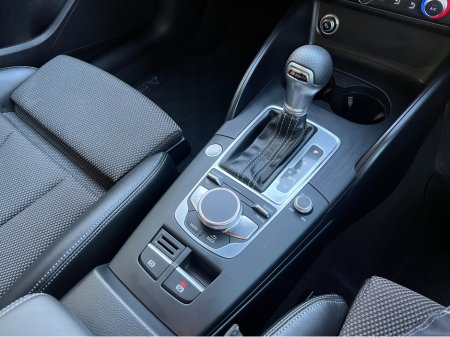 2020 Audi A3 S-LINE HATCHBACK AUTOMATIC 1.4 PETROL //ONLY 5653 MILES//HIGH SPEC//HEATED HALF LEATHER SEATS//KEYLESS ENTRY//REVERSE CAMERA//BLIND SPOT WARNING//CARPLAY// €25,950 thumbnail