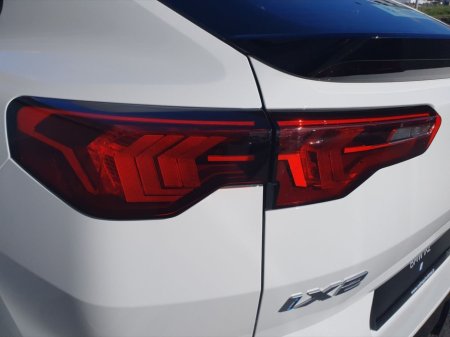 2026 BMW iX2 - thumbnail 19