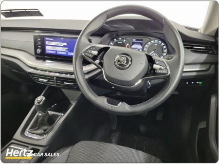 2024 Skoda Octavia AMBITION 110HP Petrol Manual €25,745 thumbnail