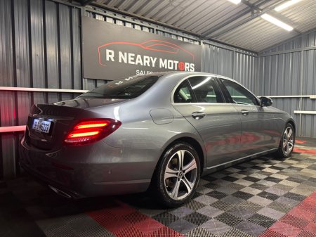 2019 Mercedes-Benz E Class - thumbnail 5