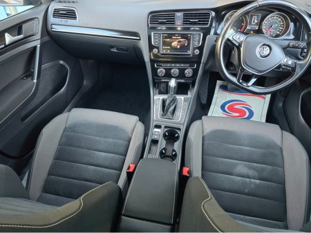 2016 Volkswagen Golf - thumbnail 12