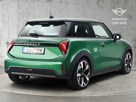 2024 MINI Hatch Cooper C 3 Door €34,900 thumbnail