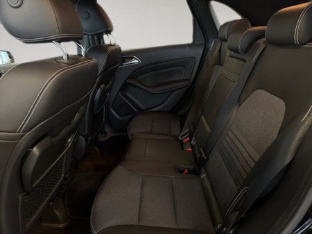 2018 Mercedes-Benz B Class B 180 AMG LINE A/T €17,750 thumbnail