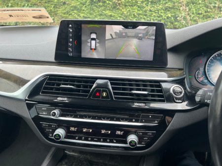 2018 BMW 5 Series - thumbnail 19