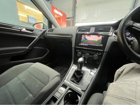 2017 Volkswagen Golf - thumbnail 14