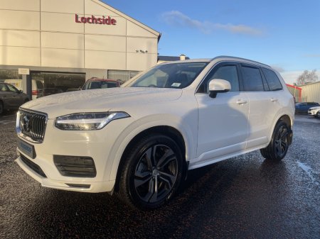 2021 Volvo XC90 Momentum thumbnail