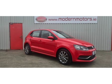 2015 Volkswagen Polo - thumbnail 3