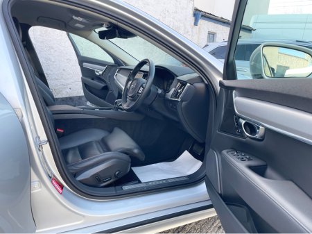 2020 Volvo S90 - thumbnail 7