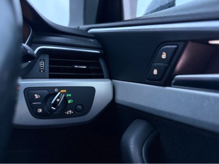 2016 Audi A4 2016 AUDI A4 NICE SPEC thumbnail